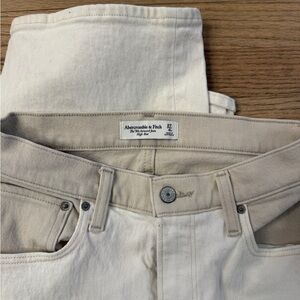 Abercrombie & Fitch Off-White Denim Pants